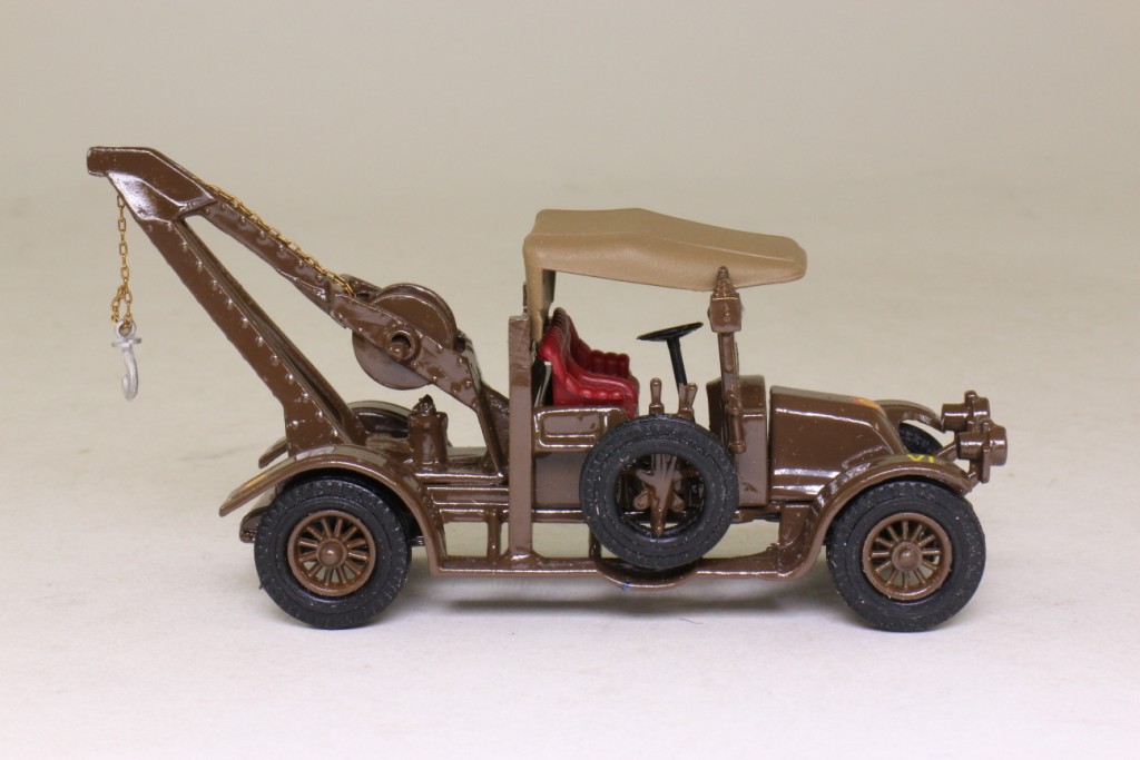 AC58; WW1 Crane Truck (Tractor); 1910 Renault Type AG Van